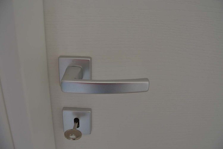 porta liscia mod. BIANCO RUSTICATO (3)